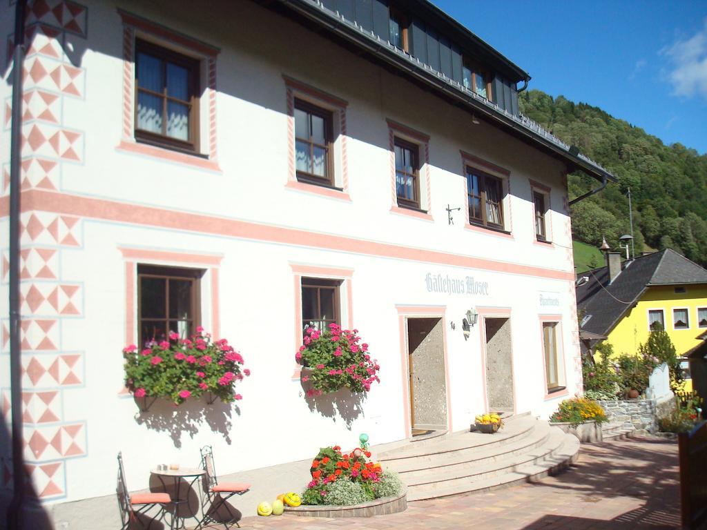 Gaestehaus Moser Ramingstein ภายนอก รูปภาพ